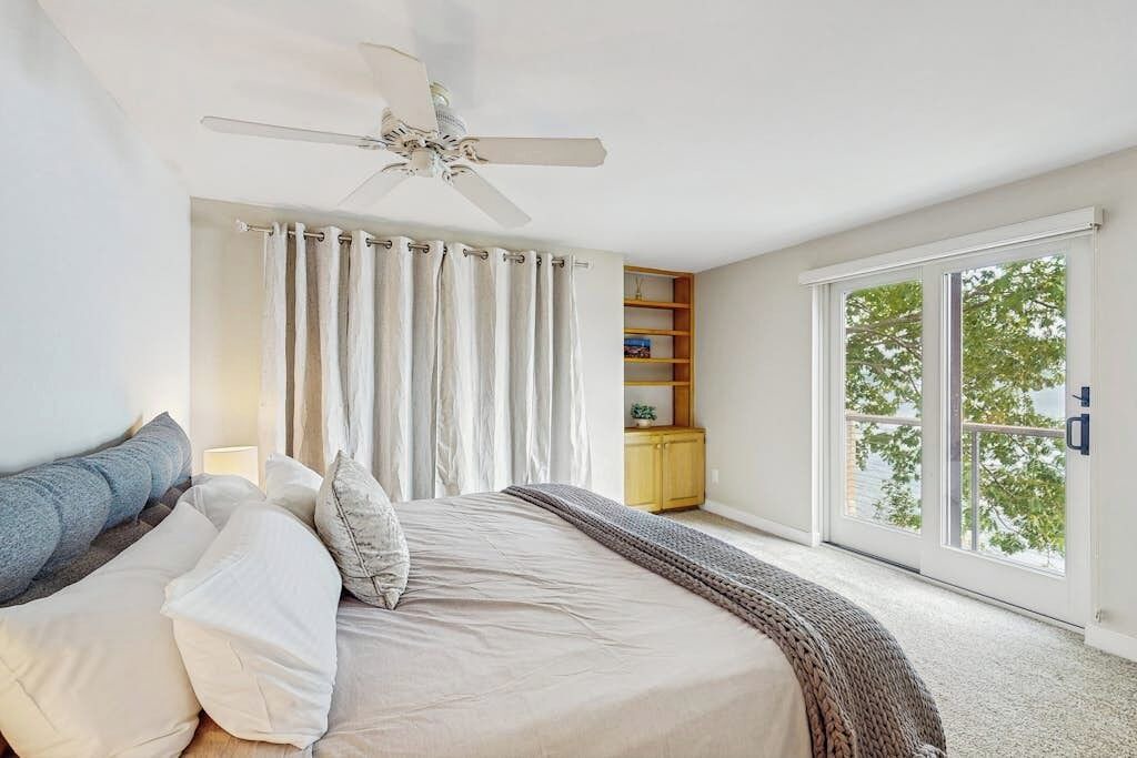 Photo of Bedroom in Malletts Bay