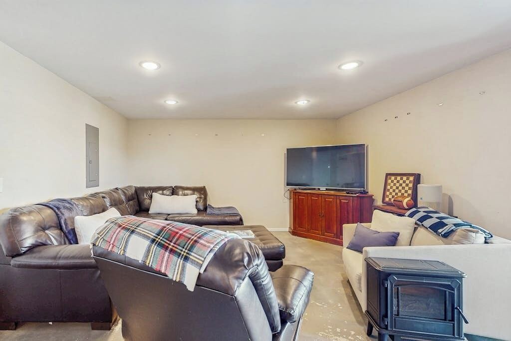 Photo of Livingroom in Malletts Bay