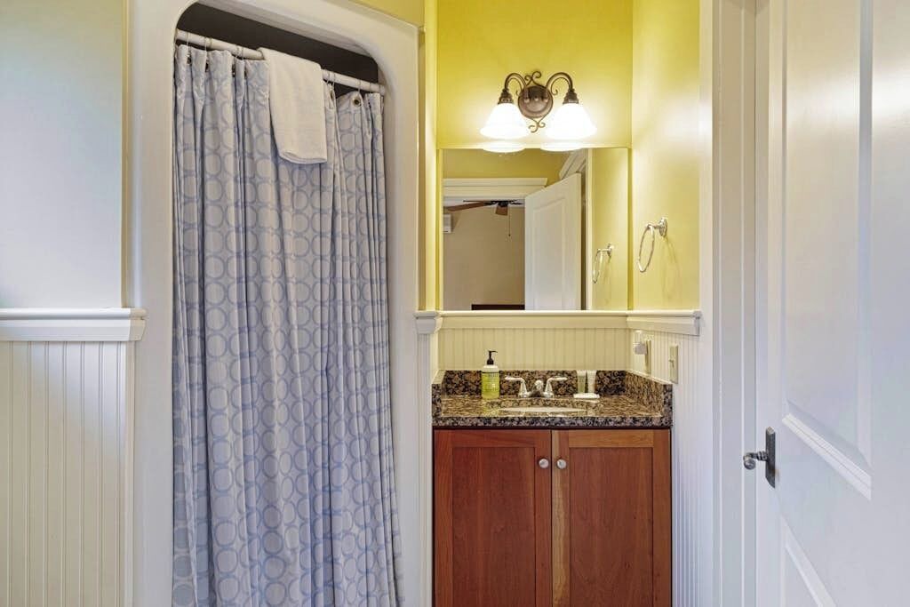 Photo of Bathroom in Proctorsville