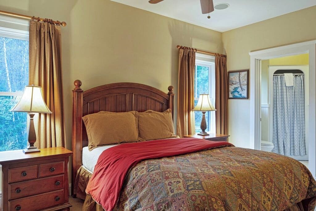 Photo of Bedroom in Proctorsville
