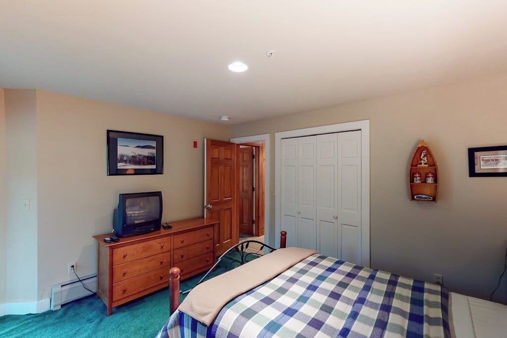 Photo of Bedroom in Bromley Mountain