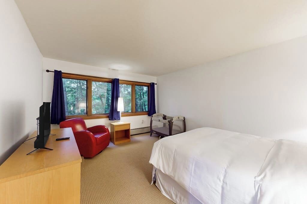 Photo of Bedroom in Ludlow