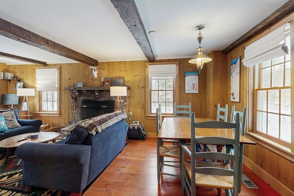 Photo of Livingroom in Plymouth