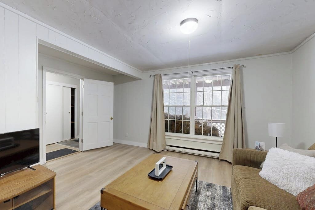 Photo of Livingroom in Ludlow