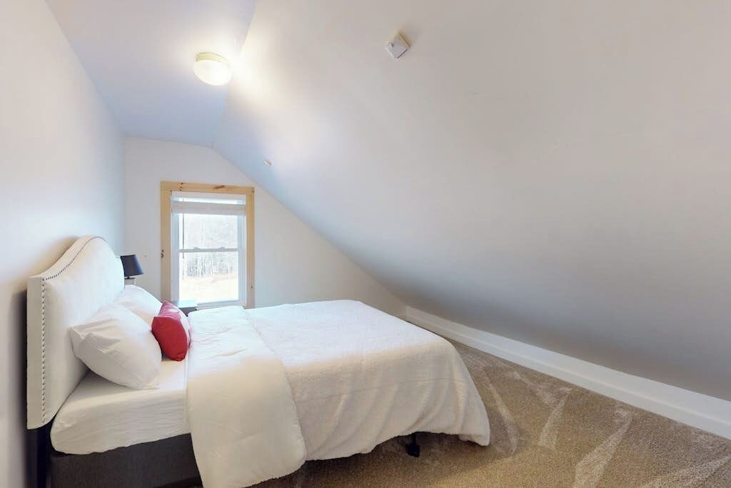 Photo of Bedroom in Mount Holly