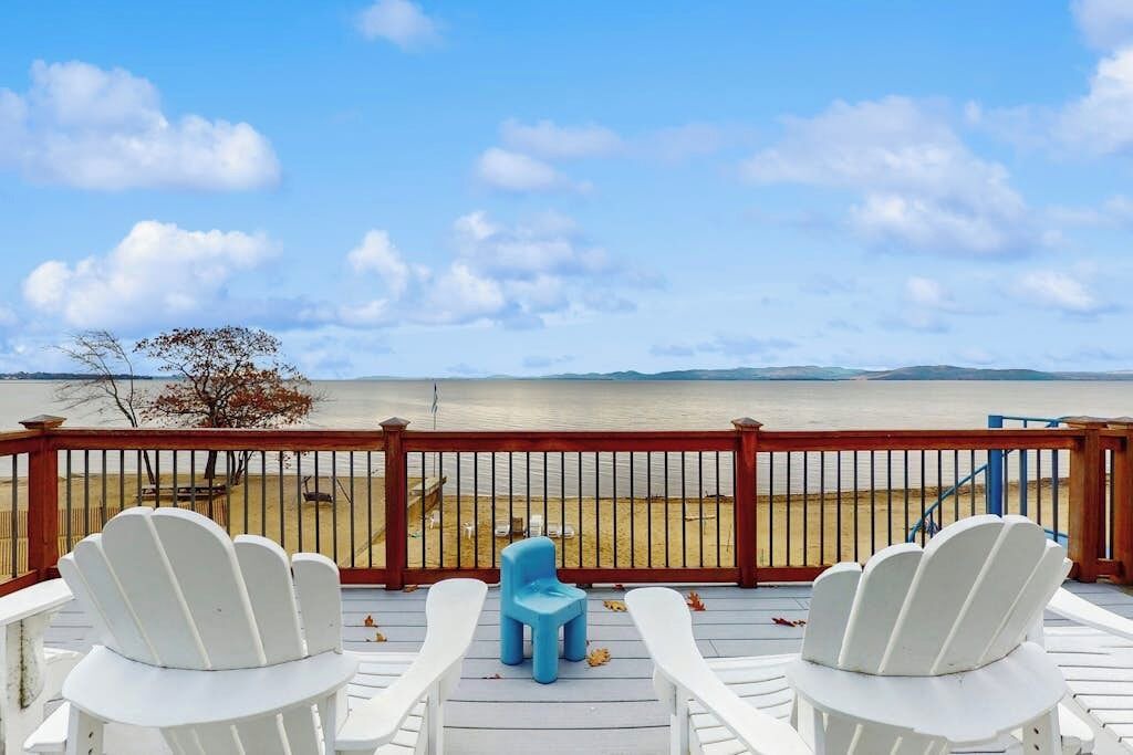 Photo of Outdoor in Malletts Bay