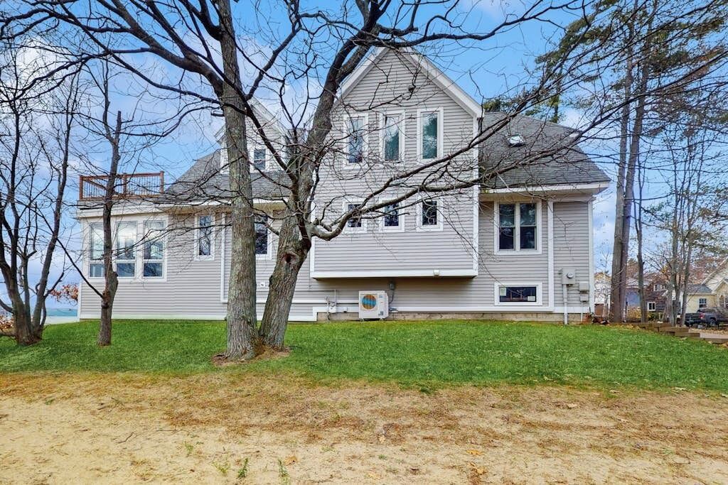Photo of Outdoor in Malletts Bay