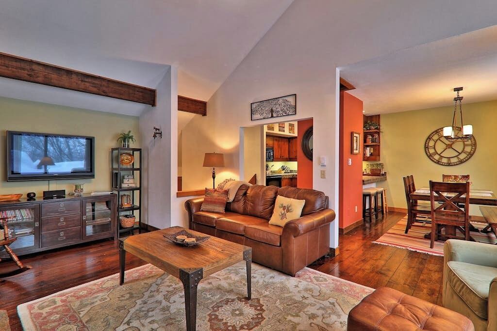 Photo of Livingroom in Plymouth