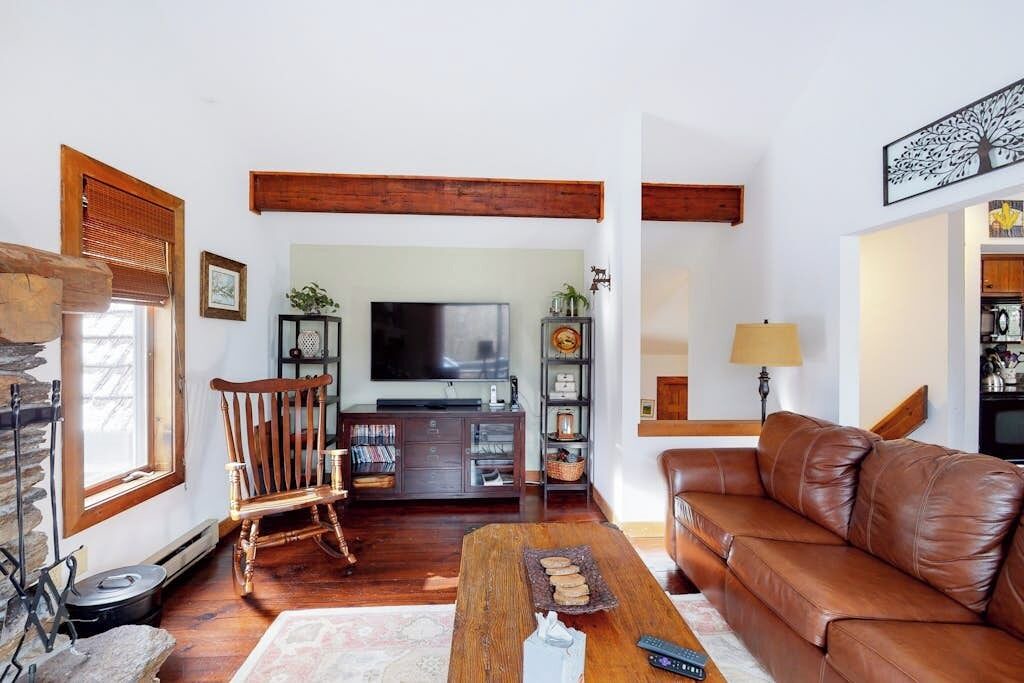 Photo of Livingroom in Plymouth