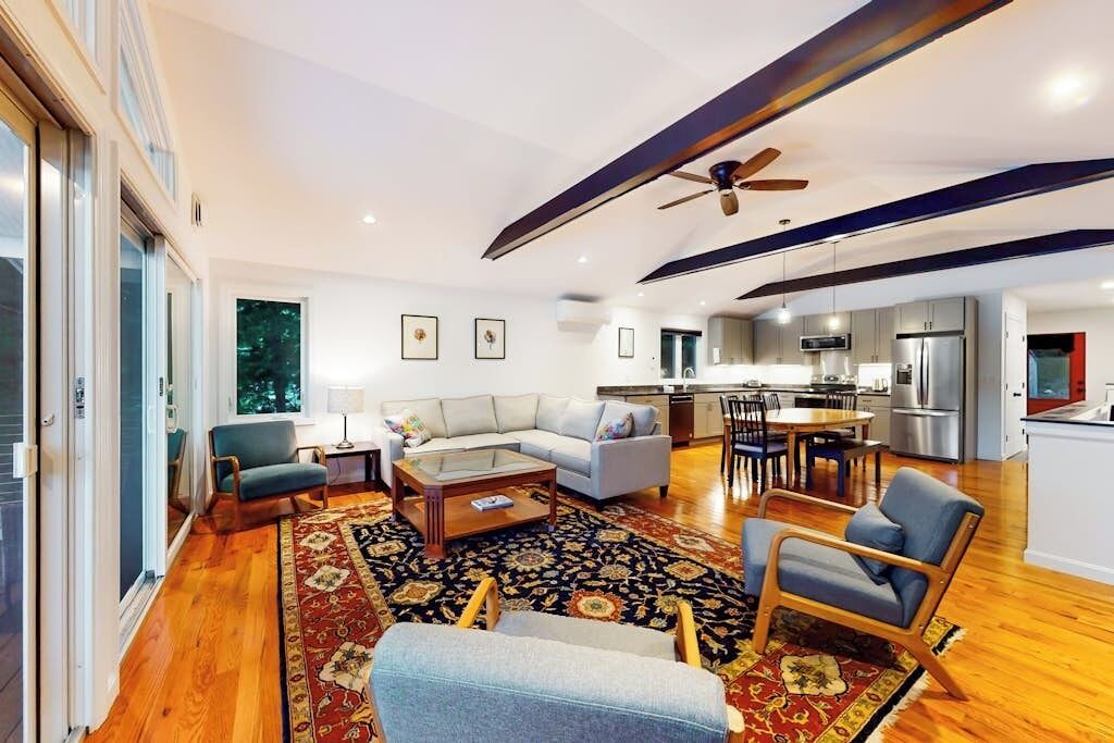 Photo of Livingroom in Ludlow