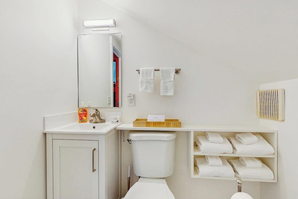 Photo of Bathroom in Proctorsville