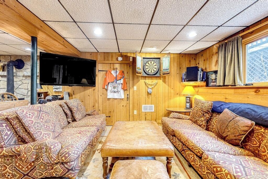 Photo of Livingroom in Manchester Center