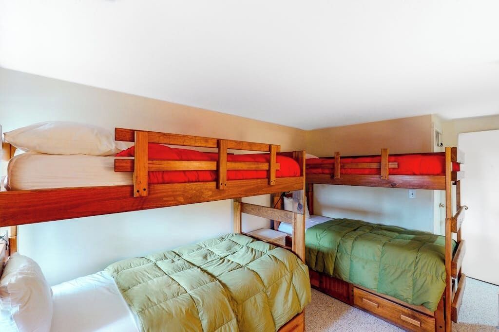 Photo of Bedroom in Bromley Mountain