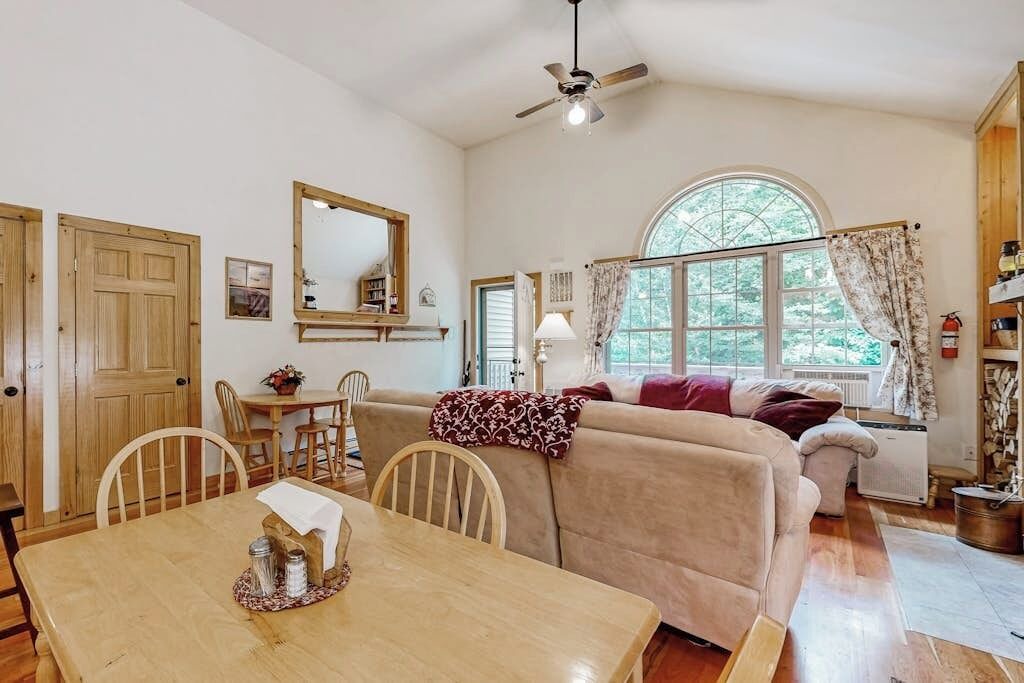 Photo of Livingroom in Stratton