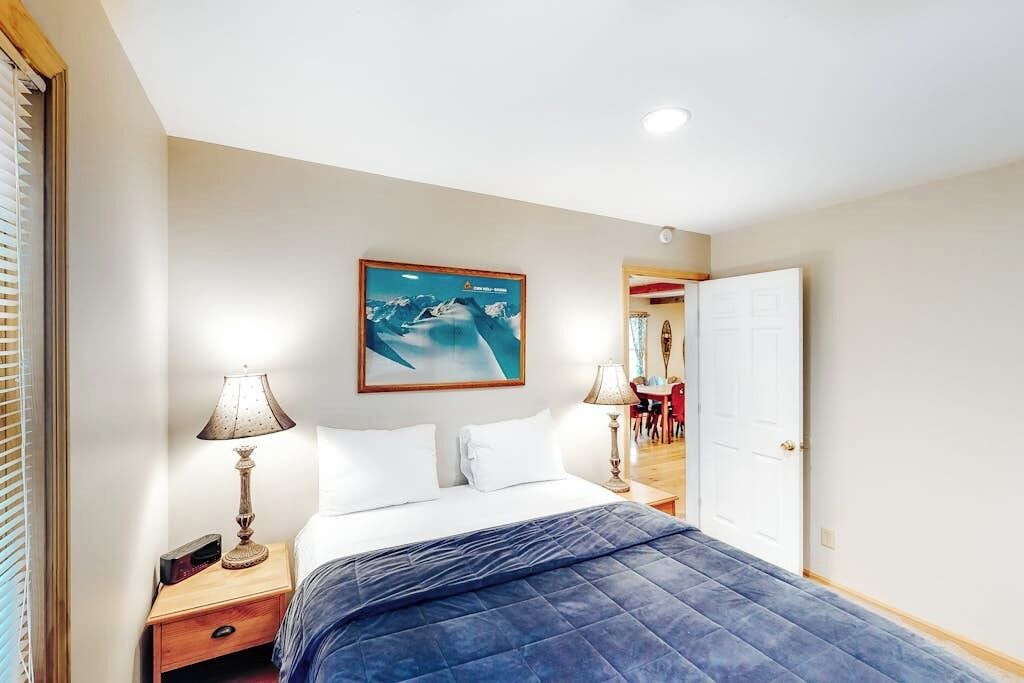 Photo of Bedroom in Wardsboro
