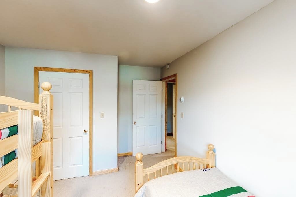 Photo of Bedroom in Wardsboro
