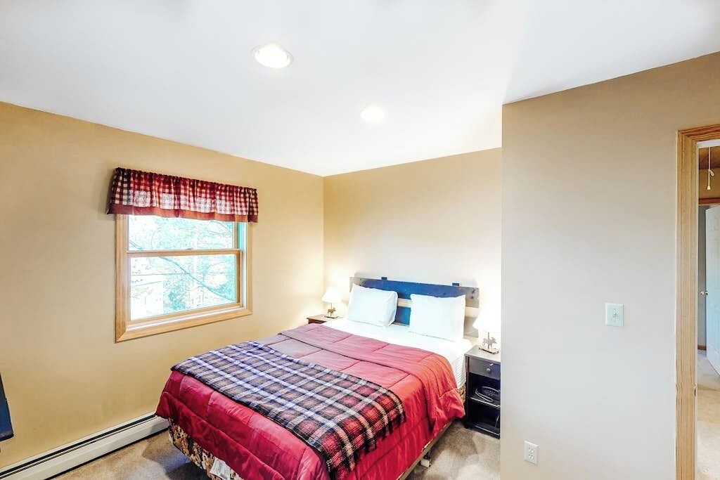 Photo of Bedroom in Wardsboro