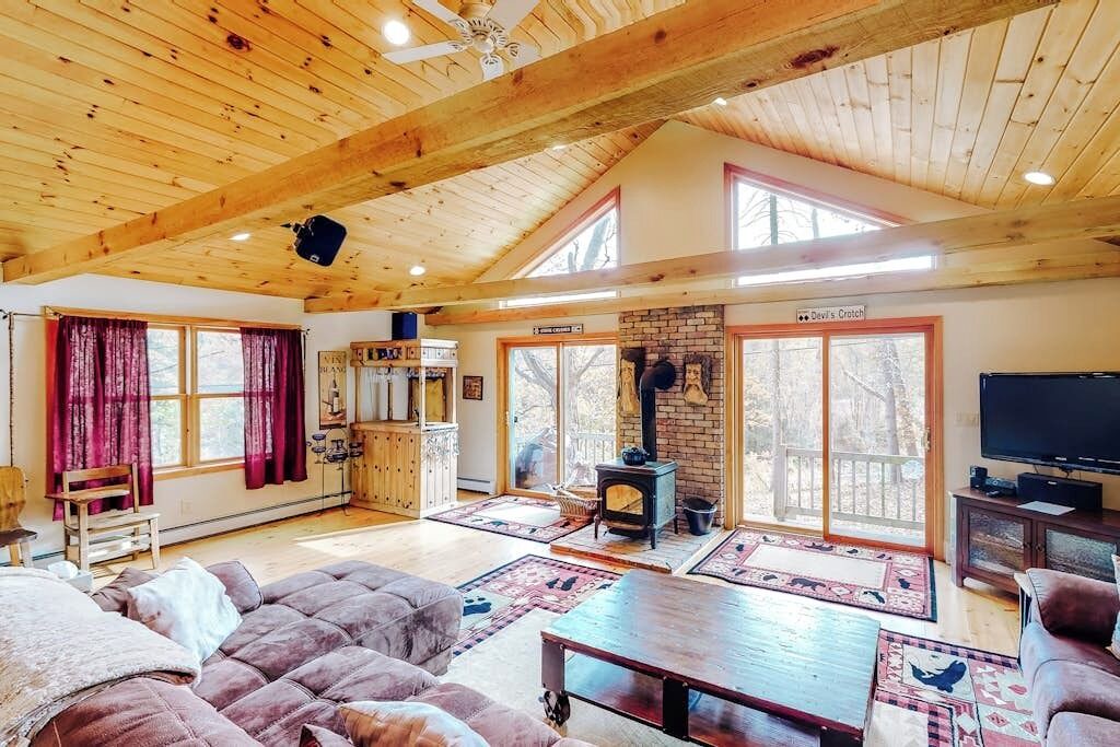 Photo of Livingroom in Wardsboro