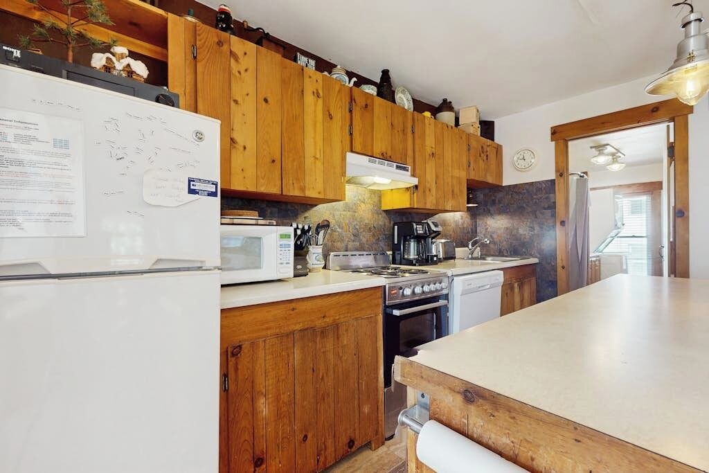 Photo of Kitchen in Proctorsville