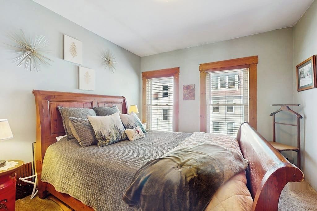 Photo of Bedroom in Proctorsville