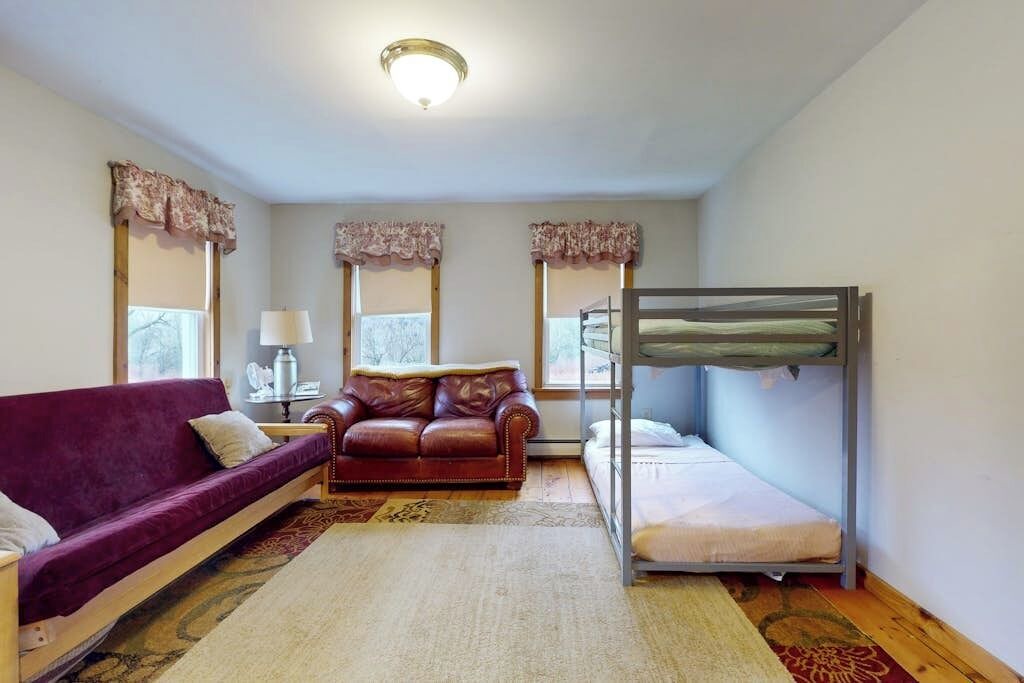 Photo of Livingroom in Mount Holly