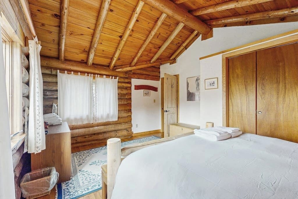 Photo of Bedroom in Weston