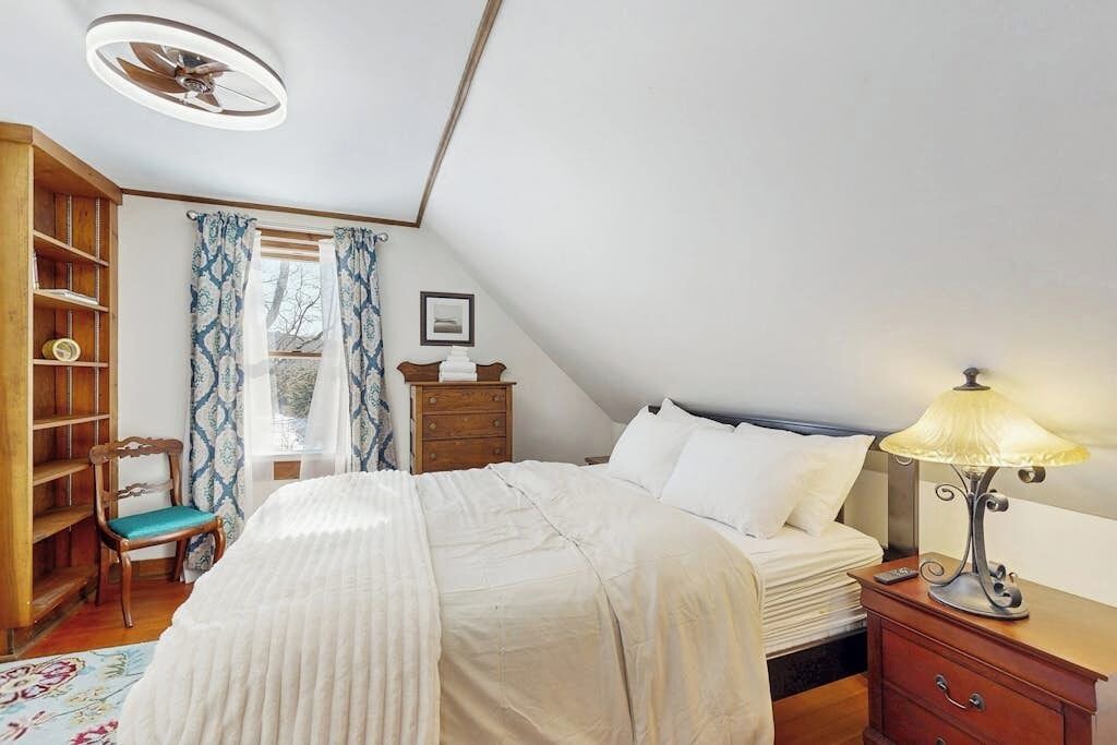Photo of Bedroom in Cavendish