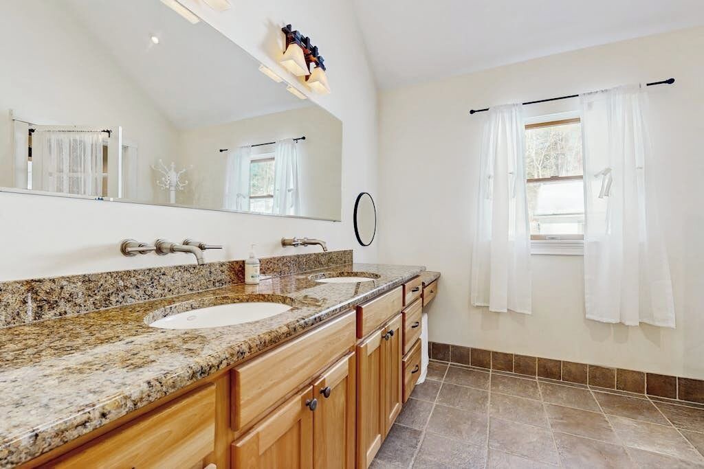 Photo of Bathroom in Cavendish