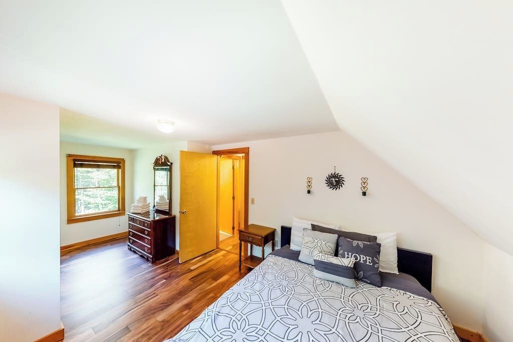 Photo of Bedroom in Green Mountains