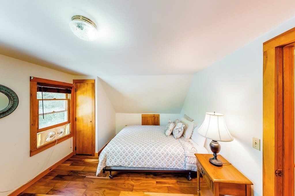 Photo of Bedroom in Green Mountains
