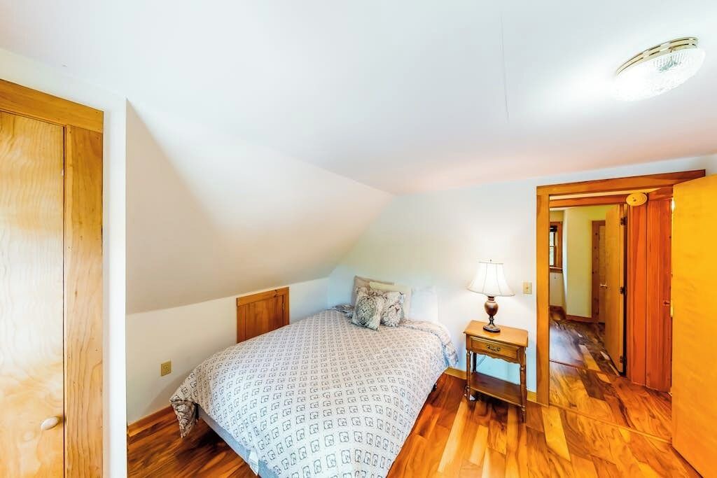 Photo of Bedroom in Green Mountains
