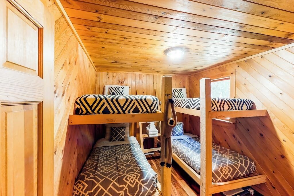 Photo of Bedroom in Green Mountains