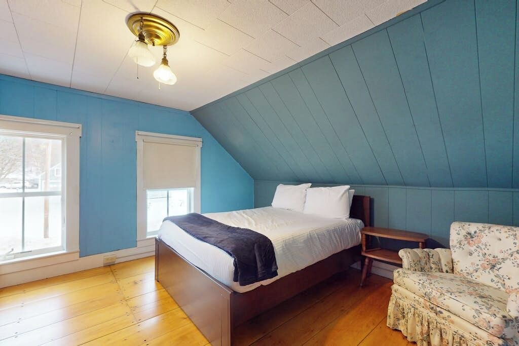 Photo of Bedroom in Weston
