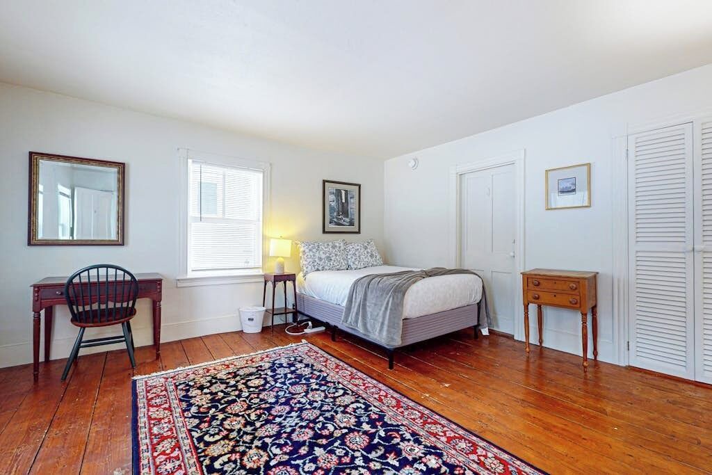 Photo of Bedroom in Weston