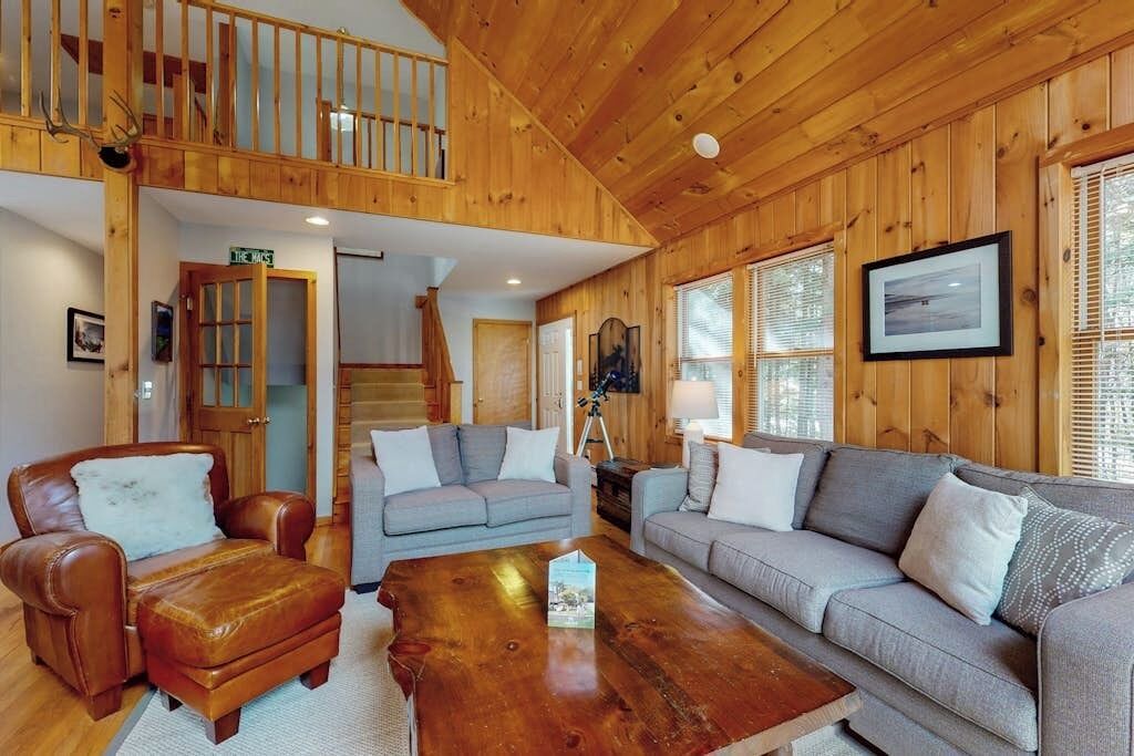 Photo of Livingroom in Stratton and Bromley Ski Areas
