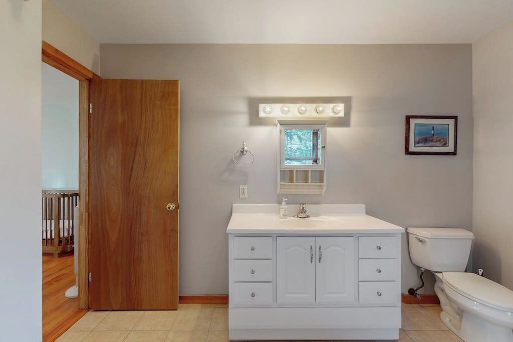 Photo of Bathroom in Stratton and Bromley Ski Areas