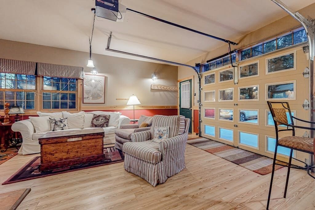 Photo of Livingroom in Weston