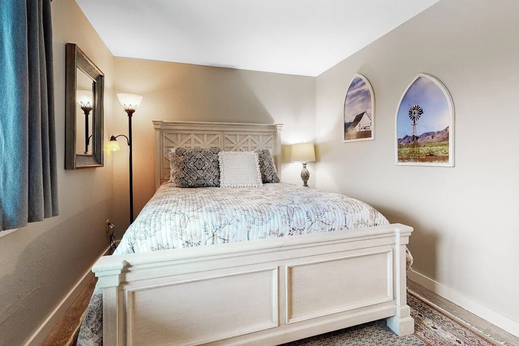 Photo of Bedroom in West Dover