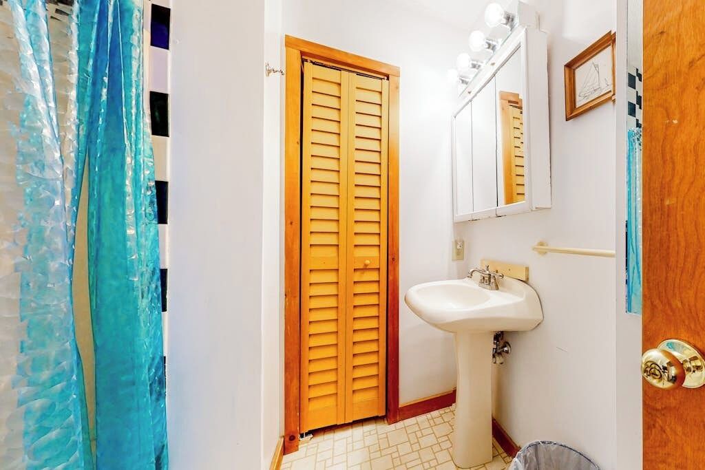 Photo of Bathroom in Jamaica