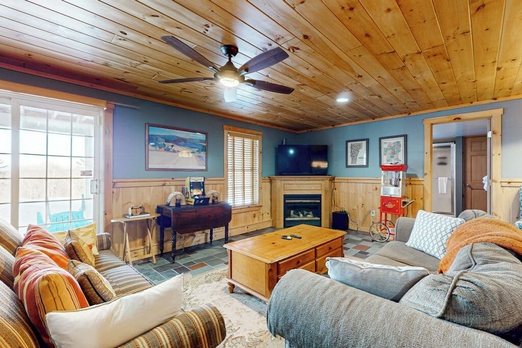 Photo of Livingroom in Stratton and Bromley Ski Areas