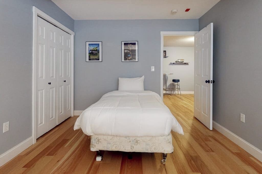 Photo of Bedroom in Brownsville