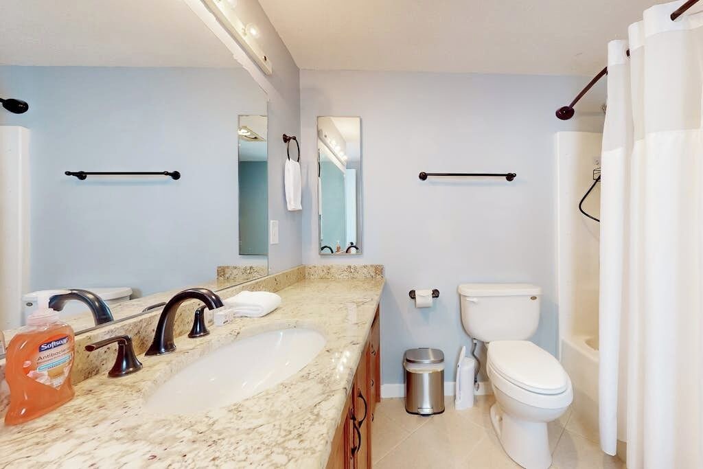 Photo of Bathroom in Brownsville