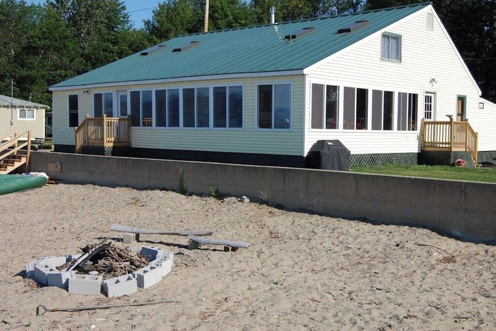 Photo of Outdoor in Malletts Bay