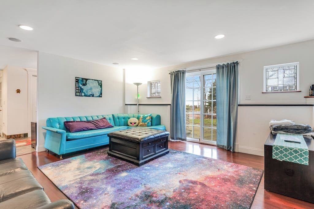 Photo of Livingroom in Malletts Bay