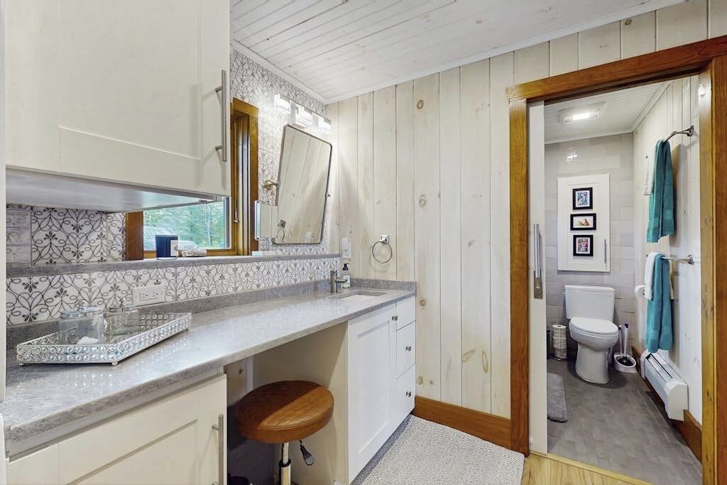 Photo of Bathroom in Isle La Motte