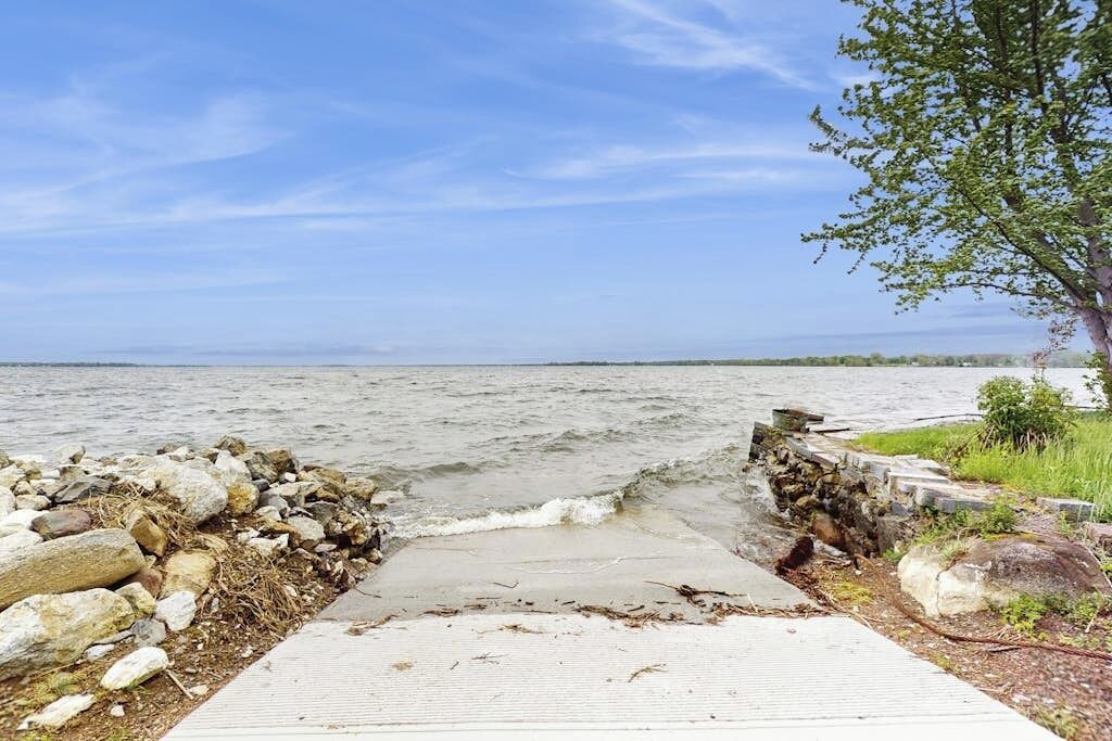 Photo of Others in Isle La Motte
