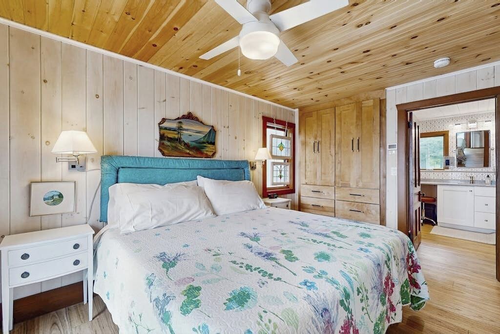 Photo of Bedroom in Isle La Motte