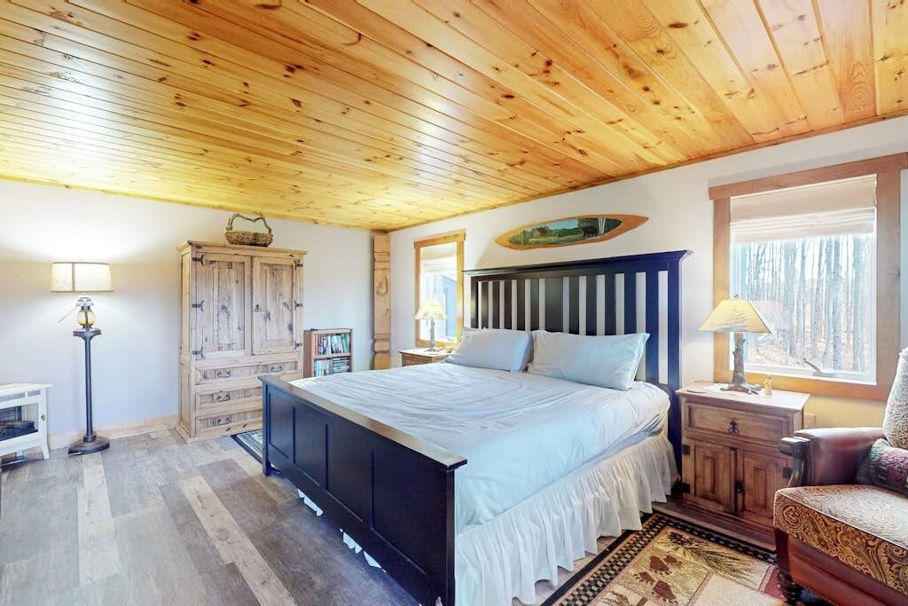 Photo of Bedroom in North Troy