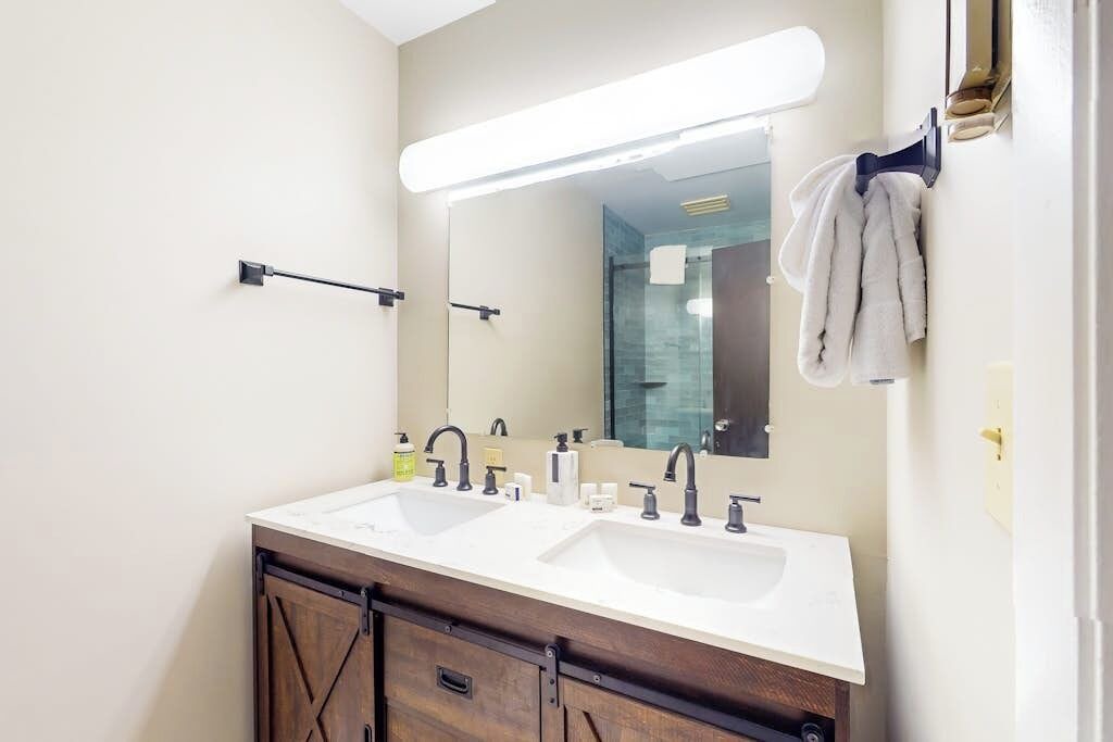 Photo of Bathroom in Jeffersonville