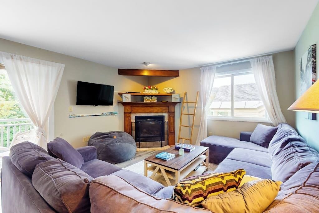 Photo of Livingroom in Jeffersonville